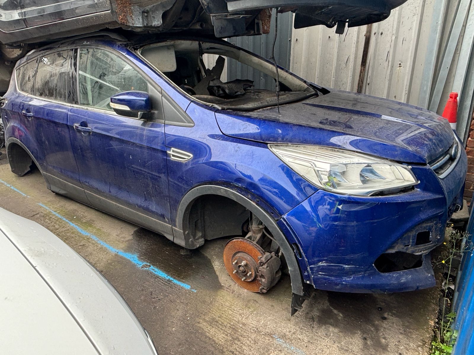 FORD KUGA
